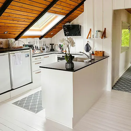 Simple Close To Limfjorden Åbybro